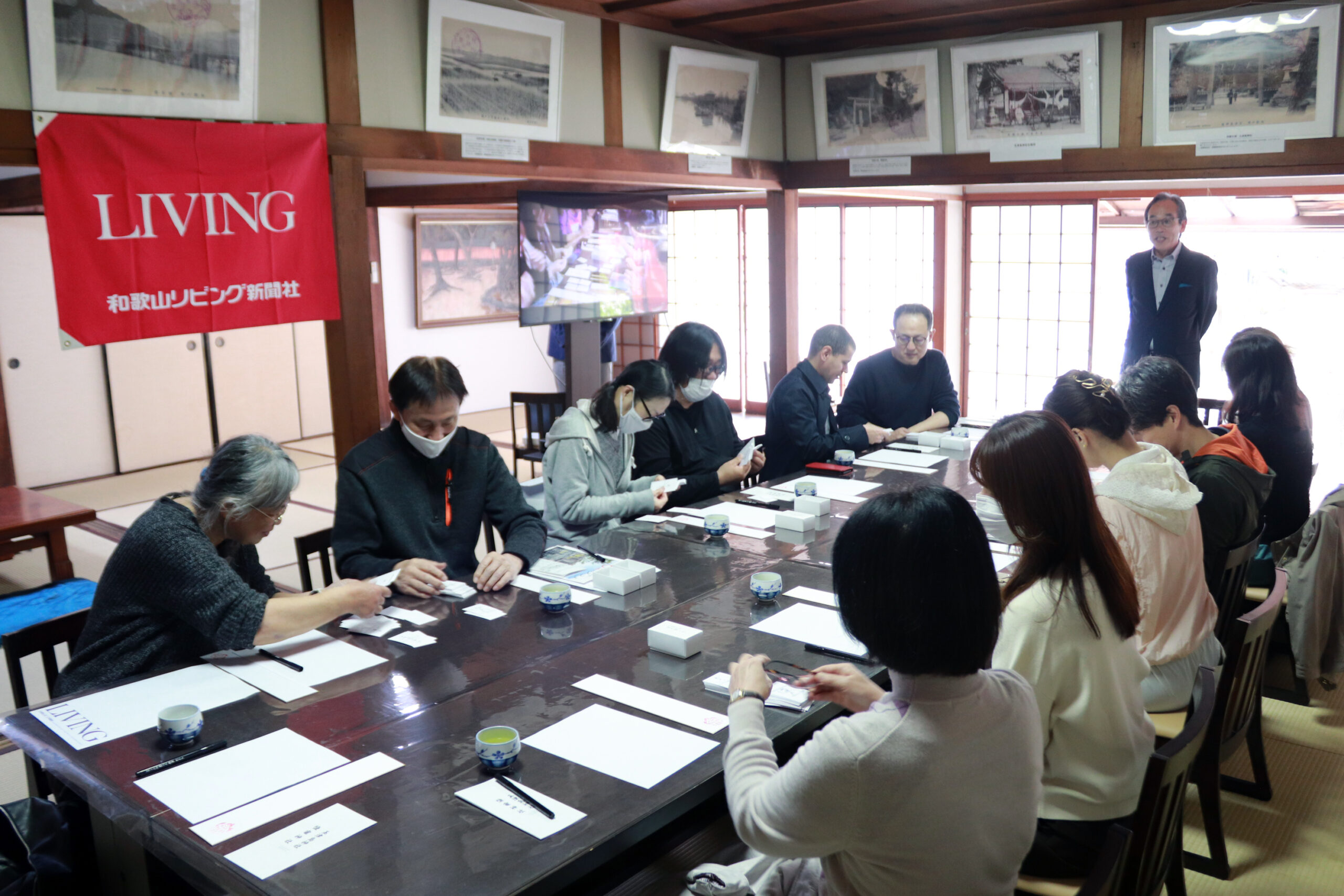 言の葉ふだで和歌を作ろう